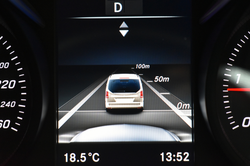 メルセデスベンツ Vクラス V220d ｽﾎﾟｰﾂ ﾛﾝｸﾞ AMGﾗｲﾝ ﾚｰﾀﾞｰP  ﾊﾟﾉﾗﾏｻﾝﾙｰﾌ  ﾌﾞﾙﾒｽﾀｰS ﾋｰﾀｰ黒革 ﾃﾞｨｽﾄﾛ BSM Lｷｰﾌﾟ AMGｴｱﾛ19AW 両側電動ｽﾗｲﾄﾞ 電動Rｹﾞｰﾄ 地ﾃﾞｼﾞ360ｶﾒﾗ 2年保証