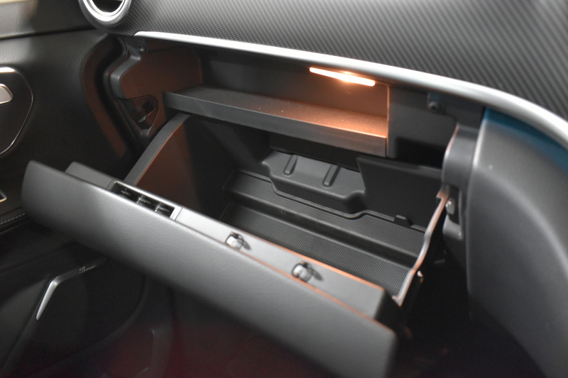 メルセデスベンツ Vクラス V220d ｽﾎﾟｰﾂ ﾛﾝｸﾞ AMGﾗｲﾝ ﾚｰﾀﾞｰP  ﾊﾟﾉﾗﾏｻﾝﾙｰﾌ  ﾌﾞﾙﾒｽﾀｰS ﾋｰﾀｰ黒革 ﾃﾞｨｽﾄﾛ BSM Lｷｰﾌﾟ AMGｴｱﾛ19AW 両側電動ｽﾗｲﾄﾞ 電動Rｹﾞｰﾄ 地ﾃﾞｼﾞ360ｶﾒﾗ 2年保証