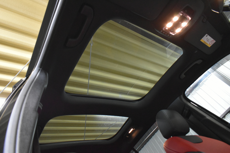 AMG GLB MercedesAMG GLB35 4ﾏﾁｯｸ AMGｱﾄﾞﾊﾞﾝｽﾄﾞ＆ﾊﾟﾌｫｰﾏﾝｽP ﾚｰﾀﾞｰｾｰﾌﾃｨP  ﾊﾟﾉﾗﾏｻﾝﾙｰﾌ ﾋｰﾀｰ黒/赤革 対話式ﾅﾋﾞ ﾃﾞｨｽﾄﾛﾆｯｸ ﾌﾞﾗｲﾝﾄﾞｽﾎﾟｯﾄ ﾚｰﾝｷｰﾌﾟ AMGｴｱﾛ19AW ｷｰﾚｽGO PTS ﾍｯﾄﾞｱｯﾌﾟD  地ﾃﾞｼﾞﾅﾋﾞ 360ｶﾒﾗ 2年保証