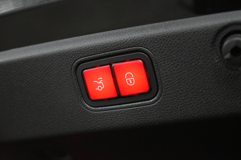 メルセデスベンツ CLS CLS220d ｽﾎﾟｰﾂ ｴｸｽｸﾙｰｼﾌﾞ ﾚｰﾀﾞｰSP ｻﾝﾙｰﾌ 全席ﾋｰﾀｰ&ﾍﾞﾝﾁﾚｰﾀｰ黒本革  ﾃﾞｨｽﾄﾛ BSM AMGｴｱﾛ19AW ｷｰGO ﾌｯﾄﾄﾗﾝｸ ﾌﾞﾙﾒｽﾀｰ 地ﾃﾞｼﾞ360ｶﾒﾗ ﾍｯﾄﾞｱｯﾌﾟﾃﾞｨｽﾌﾟﾚｲ ｴｱｻｽ 2年保証