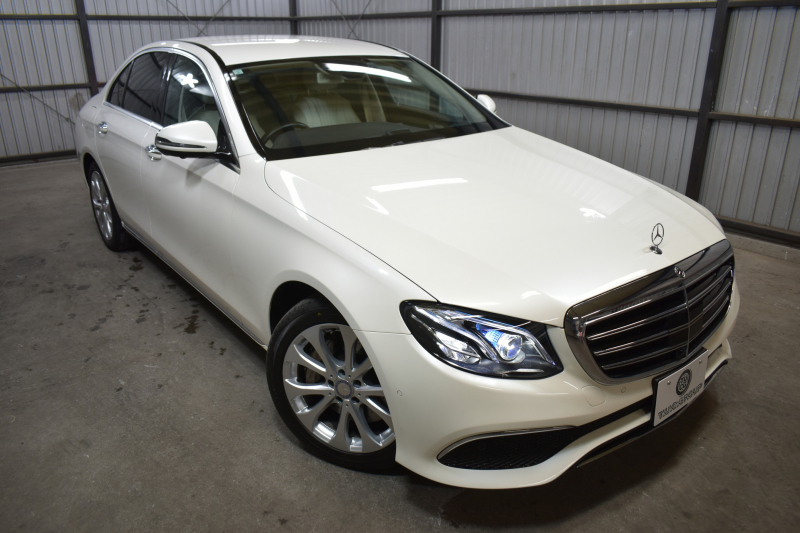 メルセデスベンツ Eクラス E400 4ﾏﾁｯｸ ｴｸｽｸﾙｰｼﾌﾞ ﾚｰﾀﾞｰｾｰﾌﾃｨP 333馬力V6 4WD ﾋｰﾀｰﾍﾞｰｼﾞｭ革 HUD ﾃﾞｨｽﾄﾛ ﾌﾞﾗｲﾝﾄﾞｽﾎﾟｯﾄ ﾚｰﾝﾁｪﾝｼﾞA 専用18AW ｷｰﾚｽGO PTS ﾌｯﾄﾄﾗﾝｸ 地ﾃﾞｼﾞﾅﾋﾞ 360ｶﾒﾗ ﾏﾙﾁｱﾝﾋﾞｴﾝﾄﾗｲﾄ 2年保証