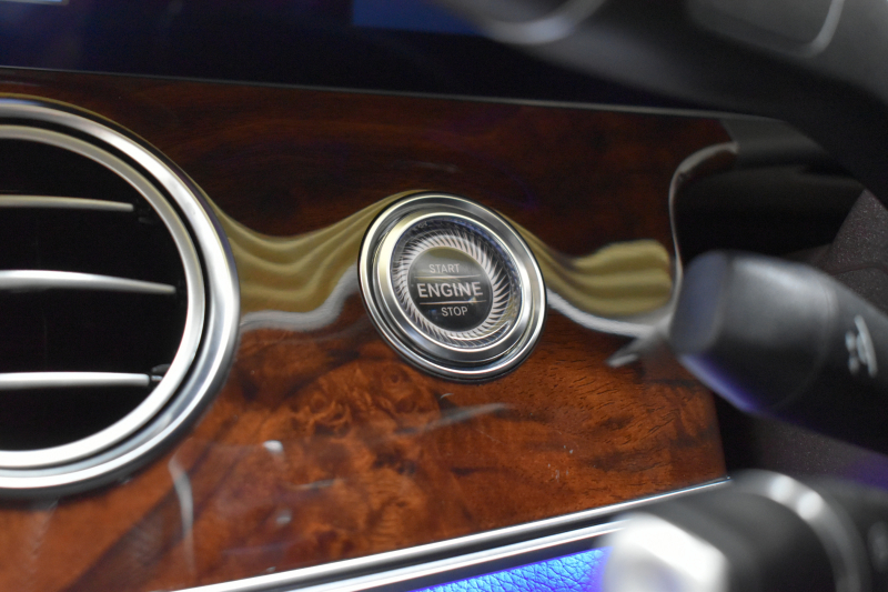 メルセデスベンツ Eクラス E400 4ﾏﾁｯｸ ｴｸｽｸﾙｰｼﾌﾞ ﾚｰﾀﾞｰｾｰﾌﾃｨP 333馬力V6 4WD ﾋｰﾀｰﾍﾞｰｼﾞｭ革 HUD ﾃﾞｨｽﾄﾛ ﾌﾞﾗｲﾝﾄﾞｽﾎﾟｯﾄ ﾚｰﾝﾁｪﾝｼﾞA 専用18AW ｷｰﾚｽGO PTS ﾌｯﾄﾄﾗﾝｸ 地ﾃﾞｼﾞﾅﾋﾞ 360ｶﾒﾗ ﾏﾙﾁｱﾝﾋﾞｴﾝﾄﾗｲﾄ 2年保証