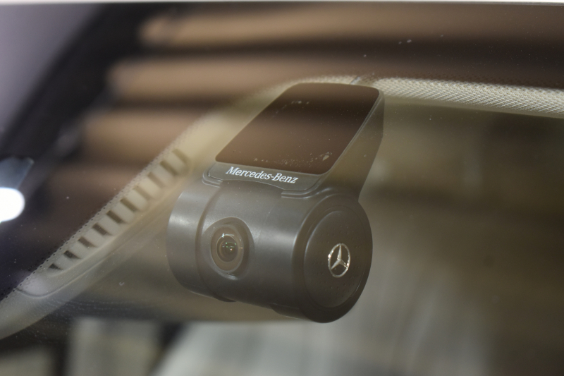 メルセデスベンツ Eクラス E400 4ﾏﾁｯｸ ｴｸｽｸﾙｰｼﾌﾞ ﾚｰﾀﾞｰｾｰﾌﾃｨP 333馬力V6 4WD ﾋｰﾀｰﾍﾞｰｼﾞｭ革 HUD ﾃﾞｨｽﾄﾛ ﾌﾞﾗｲﾝﾄﾞｽﾎﾟｯﾄ ﾚｰﾝﾁｪﾝｼﾞA 専用18AW ｷｰﾚｽGO PTS ﾌｯﾄﾄﾗﾝｸ 地ﾃﾞｼﾞﾅﾋﾞ 360ｶﾒﾗ ﾏﾙﾁｱﾝﾋﾞｴﾝﾄﾗｲﾄ 2年保証