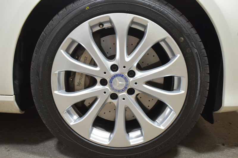 メルセデスベンツ Eクラス E400 4ﾏﾁｯｸ ｴｸｽｸﾙｰｼﾌﾞ ﾚｰﾀﾞｰｾｰﾌﾃｨP 333馬力V6 4WD ﾋｰﾀｰﾍﾞｰｼﾞｭ革 HUD ﾃﾞｨｽﾄﾛ ﾌﾞﾗｲﾝﾄﾞｽﾎﾟｯﾄ ﾚｰﾝﾁｪﾝｼﾞA 専用18AW ｷｰﾚｽGO PTS ﾌｯﾄﾄﾗﾝｸ 地ﾃﾞｼﾞﾅﾋﾞ 360ｶﾒﾗ ﾏﾙﾁｱﾝﾋﾞｴﾝﾄﾗｲﾄ 2年保証