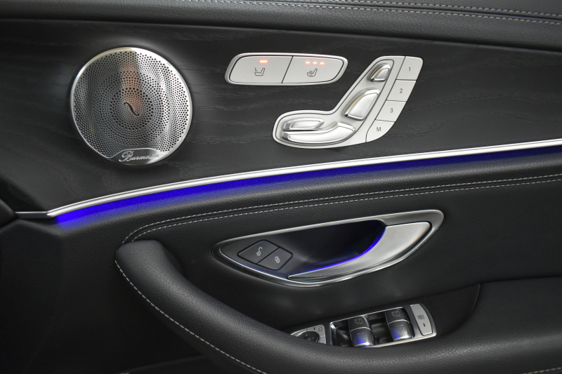 メルセデスベンツ Eクラス E200 AVGｽﾎﾟｰﾂ ﾚｻﾞｰｴｸｽｸﾙｰｼﾌﾞP ﾚｰﾀﾞｰｾｰﾌﾃｨP 1ｵｰﾅｰ ﾊﾟﾉﾗﾏｻﾝﾙｰﾌ 革 ﾌﾞﾙﾒｽﾀｰｻｳﾝﾄﾞ ｴｱﾊﾞﾗﾝｽP ｵｰﾄﾄﾗﾝｸ AMGｴｱﾛ19AW ﾃﾞｨｽﾄﾛﾆｯｸ ﾌﾞﾗｲﾝﾄﾞｽﾎﾟｯﾄ ﾚｰﾝｷｰﾌﾟ ﾅﾋﾞTV 360ｶﾒﾗ ｷｰﾚｽｺﾞｰ 2年保証