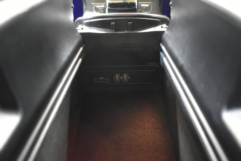 メルセデスベンツ Cクラス C200 ﾛｰﾚｳｽED ｽﾎﾟｰﾂﾌﾟﾗｽP ﾚｰﾀﾞｰｾｰﾌﾃｨP 後期 革 ﾍｯﾄﾞｱｯﾌﾟD 液晶ﾒｰﾀｰ ﾌｯﾄﾄﾗﾝｸ ﾜｲﾔﾚｽﾁｬｰｼﾞ ｴｱｻｽ AMGｴｱﾛ18AW ﾃﾞｨｽﾄﾛﾆｯｸ ﾌﾞﾗｲﾝﾄﾞｽﾎﾟｯﾄ ﾚｰﾝｷｰﾌﾟ ﾅﾋﾞTV ﾊﾞｯｸｶﾒﾗ ｷｰﾚｽｺﾞｰ 2年保証