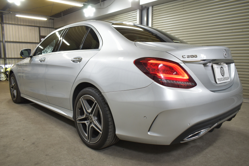 メルセデスベンツ Cクラス C200 ﾛｰﾚｳｽED ｽﾎﾟｰﾂﾌﾟﾗｽP ﾚｰﾀﾞｰｾｰﾌﾃｨP 後期 革 ﾍｯﾄﾞｱｯﾌﾟD 液晶ﾒｰﾀｰ ﾌｯﾄﾄﾗﾝｸ ﾜｲﾔﾚｽﾁｬｰｼﾞ ｴｱｻｽ AMGｴｱﾛ18AW ﾃﾞｨｽﾄﾛﾆｯｸ ﾌﾞﾗｲﾝﾄﾞｽﾎﾟｯﾄ ﾚｰﾝｷｰﾌﾟ ﾅﾋﾞTV ﾊﾞｯｸｶﾒﾗ ｷｰﾚｽｺﾞｰ 2年保証