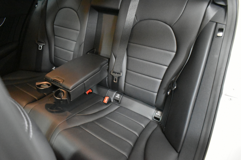 メルセデスベンツ Cクラス C200ﾜｺﾞﾝ ｽﾎﾟｰﾂ ﾚｰﾀﾞｰｾｰﾌﾃｨP 1ｵｰﾅｰ 革 AMGｴｱﾛ18AW ﾃﾞｨｽﾄﾛﾆｯｸ ﾌﾞﾗｲﾝﾄﾞｽﾎﾟｯﾄ ﾚｰﾝｷｰﾌﾟ ﾊﾟｰｷﾝｸﾞﾊﾟｲﾛｯﾄ ﾊﾟｰｸﾄﾛﾆｯｸ ｷｰﾚｽｺﾞｰ ﾅﾋﾞTV Bｶﾒﾗ ｵｰﾄﾃｰﾙｹﾞｰﾄ 2年保証