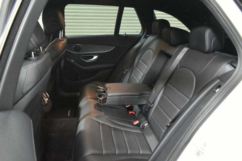 メルセデスベンツ Cクラス C200ﾜｺﾞﾝ ｽﾎﾟｰﾂ ﾚｰﾀﾞｰｾｰﾌﾃｨP 1ｵｰﾅｰ 革 AMGｴｱﾛ18AW ﾃﾞｨｽﾄﾛﾆｯｸ ﾌﾞﾗｲﾝﾄﾞｽﾎﾟｯﾄ ﾚｰﾝｷｰﾌﾟ ﾊﾟｰｷﾝｸﾞﾊﾟｲﾛｯﾄ ﾊﾟｰｸﾄﾛﾆｯｸ ｷｰﾚｽｺﾞｰ ﾅﾋﾞTV Bｶﾒﾗ ｵｰﾄﾃｰﾙｹﾞｰﾄ 2年保証