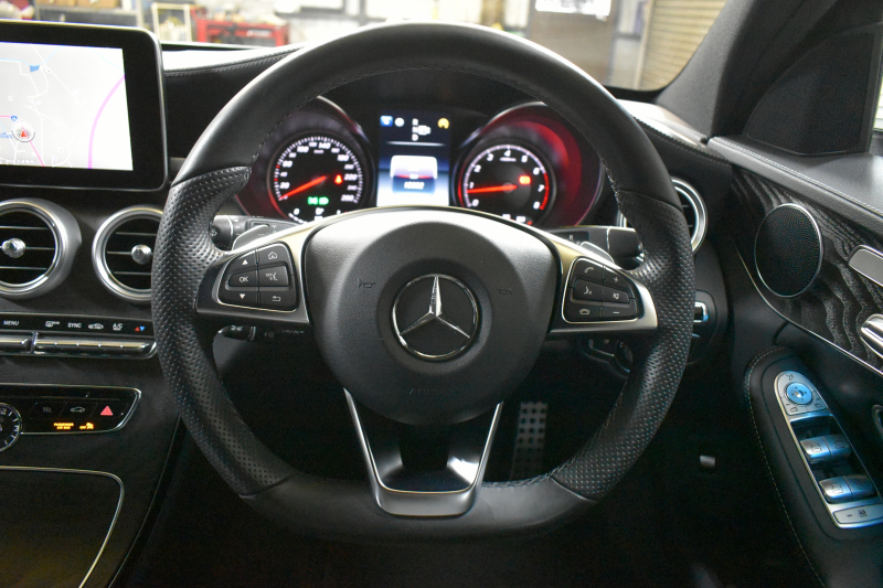 メルセデスベンツ Cクラス C200ﾜｺﾞﾝ ｽﾎﾟｰﾂ ﾚｰﾀﾞｰｾｰﾌﾃｨP 1ｵｰﾅｰ 革 AMGｴｱﾛ18AW ﾃﾞｨｽﾄﾛﾆｯｸ ﾌﾞﾗｲﾝﾄﾞｽﾎﾟｯﾄ ﾚｰﾝｷｰﾌﾟ ﾊﾟｰｷﾝｸﾞﾊﾟｲﾛｯﾄ ﾊﾟｰｸﾄﾛﾆｯｸ ｷｰﾚｽｺﾞｰ ﾅﾋﾞTV Bｶﾒﾗ ｵｰﾄﾃｰﾙｹﾞｰﾄ 2年保証