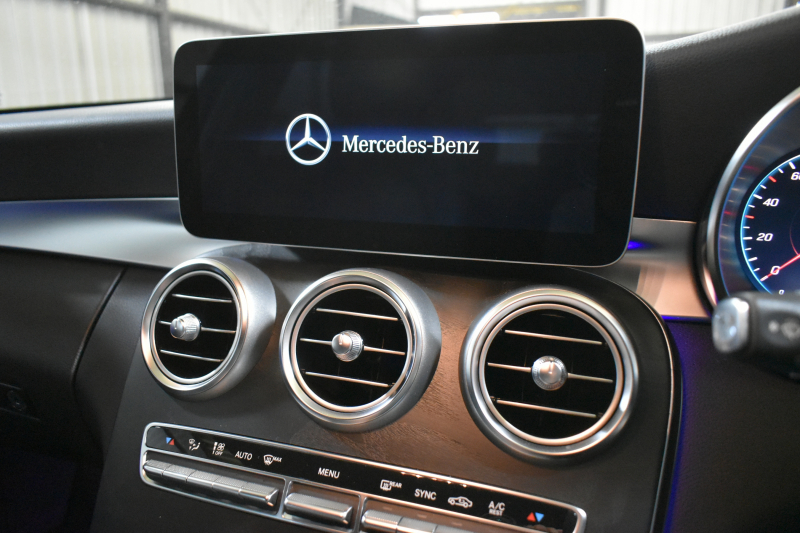 メルセデスベンツ Cクラス C200ﾜｺﾞﾝ AVG AMGﾗｲﾝ ﾚｻﾞｰｴｸｽｸﾙｰｼﾌﾞP ﾚｰﾀﾞｰｾｰﾌﾃｨP 後期 革 ﾌﾞﾙﾒｽﾀｰS HUD ｴｱﾊﾞﾗﾝｽP 液晶ﾒｰﾀｰ 電動ﾃｰﾙ AMGｴｱﾛ18AW ﾃﾞｨｽﾄﾛ ﾌﾞﾗｲﾝﾄﾞS ﾚｰﾝｷｰﾌﾟ ﾅﾋﾞTV Bｶﾒﾗ ｷｰﾚｽｺﾞｰ 2年保証