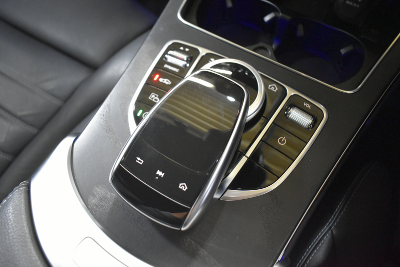 メルセデスベンツ Cクラス C200ﾜｺﾞﾝ AVG AMGﾗｲﾝ ﾚｻﾞｰｴｸｽｸﾙｰｼﾌﾞP ﾚｰﾀﾞｰｾｰﾌﾃｨP 後期 革 ﾌﾞﾙﾒｽﾀｰS HUD ｴｱﾊﾞﾗﾝｽP 液晶ﾒｰﾀｰ 電動ﾃｰﾙ AMGｴｱﾛ18AW ﾃﾞｨｽﾄﾛ ﾌﾞﾗｲﾝﾄﾞS ﾚｰﾝｷｰﾌﾟ ﾅﾋﾞTV Bｶﾒﾗ ｷｰﾚｽｺﾞｰ 2年保証