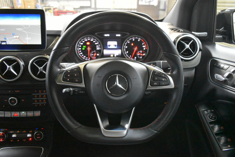 メルセデスベンツ Bクラス B250 4ﾏﾁｯｸ ｽﾎﾟｰﾂ ﾚｻﾞｰｴｸｽｸﾙｰｼﾌﾞP ﾚｰﾀﾞｰｾｰﾌﾃｨP ﾊﾟﾉﾗﾏSR ﾋｰﾀｰ革 ﾃﾞｨｽﾄﾛ ﾌﾞﾗｲﾝﾄﾞS ｷｰﾚｽGo ﾊｰﾏﾝK 地ﾃﾞｼﾞBｶﾒﾗ ﾏﾙﾁｱﾝﾋﾞｴﾝﾄ LEDﾗｲﾄ