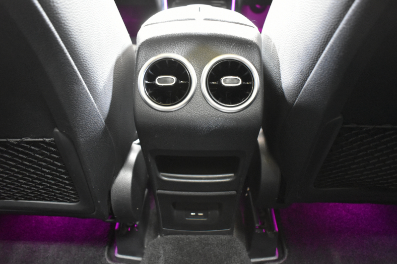 AMG GLB MercedesAMG GLB35 4ﾏﾁｯｸ AMGｱﾄﾞﾊﾞﾝｽﾄﾞ＆ﾊﾟﾌｫｰﾏﾝｽP ﾚｰﾀﾞｰｾｰﾌﾃｨP ﾅﾋﾞP ﾊﾟﾉﾗﾏｻﾝﾙｰﾌ ﾋｰﾀｰｸｰﾗｰ灰/黒革 対話式ﾅﾋﾞ ACC BSM ﾚｰﾝｷｰﾌﾟ AMGｴｱﾛ19AW ｷｰﾚｽGO PTS ﾍｯﾄﾞｱｯﾌﾟD  地ﾃﾞｼﾞﾅﾋﾞ 360ｶﾒﾗ2年保証