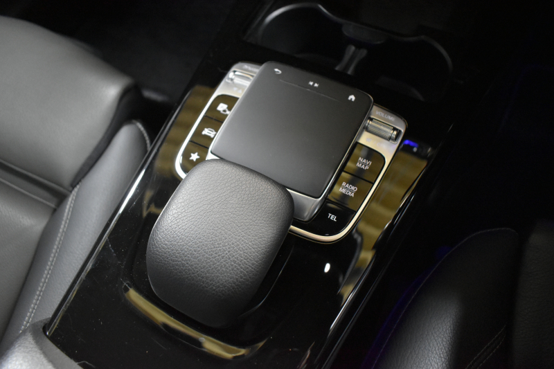 メルセデスベンツ Aクラス A250 4ﾏﾁｯｸ AMGﾗｲﾝ ﾚｻﾞｰｴｸｽｸﾙｰｼﾌﾞ ｱﾄﾞﾊﾞﾝｽﾄﾞP ﾚｰﾀﾞｰSP  ﾊﾟﾉﾗﾏｻﾝﾙｰﾌ ﾋｰﾀｰ黒灰革 ﾃﾞｨｽﾄﾛ ﾌﾞﾗｲﾝﾄﾞS Lﾁｪﾝｼﾞ AMGｴｱﾛ18AW ｷｰGO PTS ﾍｯﾄﾞｱｯﾌﾟD 対話式ﾅﾋﾞTV 360ｶﾒﾗ 2年保証