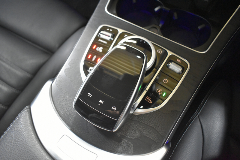 AMG Cクラス C43 4ﾏﾁｯｸ ﾜｺﾞﾝ  ﾚｰﾀﾞｰｾｰﾌﾃｨP 後期型 3.0ﾘｯﾀｰV6ﾂｲﾝﾀｰﾎﾞ 革 ﾌﾞﾙﾒｽﾀｰｻｳﾝﾄﾞ 液晶ﾒｰﾀｰ HUD ｴｱﾊﾞﾗﾝｽP ﾌｯﾄﾄﾗﾝｸ ｴｱﾛ19AW LEDﾍｯﾄﾞﾗｲﾄ ﾃﾞｨｽﾄﾛ ﾌﾞﾗｲﾝﾄﾞS ﾚｰﾝｷｰﾌﾟ ﾅﾋﾞTV Bｶﾒﾗ 2年保証