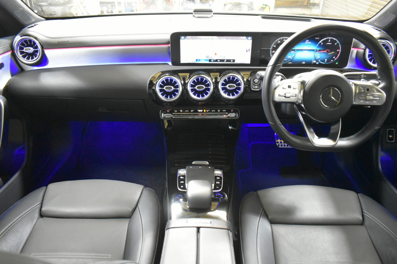 メルセデスベンツ CLAクラス CLA200d AMGﾗｲﾝ AMGﾚｻﾞｰｴｸｽｸﾙｰｼﾌﾞP ｱﾄﾞﾊﾞﾝｽﾄﾞP ﾅﾋﾞｹﾞｰｼｮﾝP ﾚｰﾀﾞｰｾｰﾌﾃｨP ﾊﾟﾉﾗﾏｻﾝﾙｰﾌ 革 AMGｴｱﾛ18AW MBUXﾅﾋﾞTV HUD 360ｶﾒﾗ ｱﾄﾞﾊﾞﾝｽﾄﾞｻｳﾝﾄﾞ ﾃﾞｨｽﾄﾛ ﾌﾞﾗｲﾝﾄﾞS ﾚｰﾝｷｰﾌﾟ ﾌｯﾄﾄﾗﾝｸ ｷｰﾚｽｺﾞｰ 2年保証