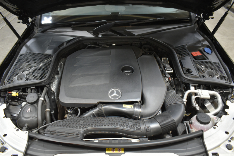 メルセデスベンツ Cクラス C200ﾜｺﾞﾝ AVG AMGﾗｲﾝ ﾚｰﾀﾞｰｾｰﾌﾃｨP 後期 AMGｴｱﾛ18AW ｴｱｻｽ 革 ﾃﾞｨｽﾄﾛﾆｯｸ ﾌﾞﾗｲﾝﾄﾞｽﾎﾟｯﾄ ﾚｰﾝｷｰﾌﾟ ﾅﾋﾞTV ﾊﾞｯｸｶﾒﾗ ｵｰﾄﾃｰﾙｹﾞｰﾄ ｷｰﾚｽｺﾞｰ 2年保証