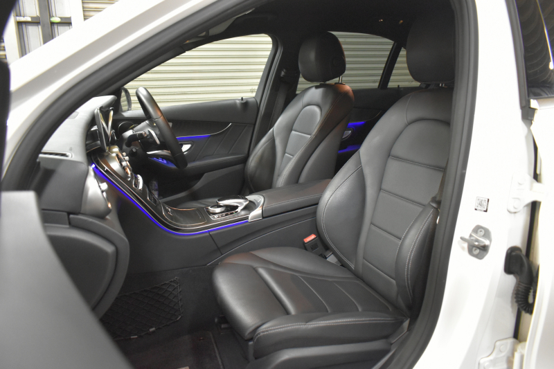 メルセデスベンツ Cクラス C220d ﾛｰﾚｳｽED ｽﾎﾟｰﾂﾌﾟﾗｽP ﾚｰﾀﾞｰｾｰﾌﾃｨP 後期 ﾋｰﾀｰ革 HUD ﾊﾞｯｸｶﾒﾗ 液晶ﾒｰﾀｰ ﾌｯﾄｹﾞｰﾄ ﾜｲﾔﾚｽC AMGｴｱﾛ18AW ﾃﾞｨｽﾄﾛ ﾌﾞﾗｲﾝﾄﾞS ﾅﾋﾞTV ｷｰﾚｽｺﾞｰ 2年保証