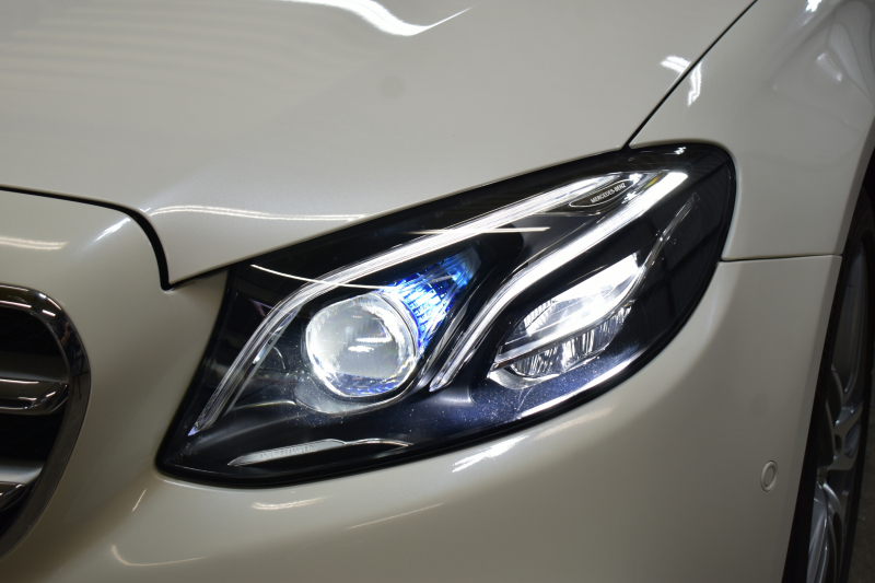 メルセデスベンツ Eクラス E300 AVG ｽﾎﾟｰﾂ ｴｸｽｸﾙｰｼﾌﾞ ﾚｰﾀﾞｰｾｰﾌﾃｨP 中期型 全席ﾋｰﾀｰ革 ﾃﾞｨｽﾄﾛ AMGｴｱﾛ19AW ｷｰGo ﾌｯﾄｹﾞｰﾄ ﾍｯﾄﾞｱｯﾌﾟD ﾌﾞﾙﾒｽﾀｰS ﾅﾋﾞTV 360ｶﾒﾗ 2年保証