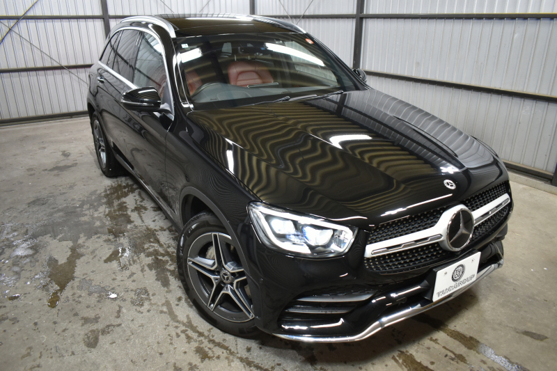 メルセデスベンツ GLC GLC220d 4ﾏﾁｯｸ  AMGﾗｲﾝ ﾚｻﾞｰｴｸｽｸﾙｰｼﾌﾞ ﾚｰﾀﾞｰｾｰﾌﾃｨP 後期型 1ｵｰﾅｰ車両 ｻﾝﾙｰﾌ 全席ﾋｰﾀｰ赤黒革 ﾃﾞｨｽﾄﾛﾆｯｸﾌﾟﾗｽ ﾌﾞﾗｲﾝﾄﾞｽﾎﾟｯﾄ ﾚｰﾝｷｰﾌﾟ AMGｴｱﾛ19AW ｷｰGO PTS ﾌｯﾄｹﾞｰﾄ HUD ﾌﾞﾙﾒｽﾀｰS 地ﾃﾞｼﾞﾅﾋﾞ 360ｶﾒﾗ 2年保証