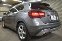 メルセデスベンツ GLA GLA220 4M ﾌﾟﾚﾐｱﾑP ﾚｰﾀﾞｰｾｰﾌﾃｨP 後期 4WD ﾊﾟﾉﾗﾏｻﾝﾙｰﾌ ﾊｰﾏﾝｶｰﾄﾞﾝｻｳﾝﾄﾞ ﾏﾙﾁｶﾗｰｱﾝﾋﾞｴﾝﾄ 革 ﾅﾋﾞTV ﾃﾞｨｽﾄﾛ ﾌﾞﾗｲﾝﾄﾞS ﾚｰﾝｷｰﾌﾟ ﾌｯﾄｹﾞｰﾄ ﾊﾞｯｸｶﾒﾗ ｷｰﾚｽｺﾞｰ 2年保証