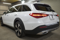 メルセデスベンツ Cクラス C220d 4ﾏﾁｯｸ ｵｰﾙﾃﾚｲﾝ ISG搭載 ﾚｻﾞｰｴｸｽｸﾙｰｼﾌﾞP ﾚｰﾀﾞｰｾｰﾌﾃｨP 1ｵｰﾅｰ ﾊﾟﾉﾗﾏｻﾝﾙｰﾌ 黒革 ARﾅﾋﾞTV ﾍｯﾄﾞｱｯﾌﾟD 360ｶﾒﾗ ﾜｲﾔﾚｽﾁｬｰｼﾞ ﾃﾞｼﾞﾀﾙﾗｲﾄ ﾃﾞｨｽﾄﾛ ﾚｰﾝｷｰﾌﾟ ｵｰﾄﾃｰﾙｹﾞｰﾄ ｷｰﾚｽｺﾞｰ 2年保証