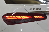 メルセデスベンツ Eクラス E200 ｽﾎﾟｰﾂ BSG搭載 ｴｸｽｸﾙｰｼﾌﾞP AMGﾗｲﾝｲﾝﾃﾘｱP ﾚｰﾀﾞｰｾｰﾌﾃｨP 後期型 ﾊﾟﾉﾗﾏｻﾝﾙｰﾌ 革 ﾌﾞﾙﾒｽﾀｰ HUD ｴｱﾊﾞﾗﾝｽP ﾊﾟﾜｰﾄﾗﾝｸ AMGｴｱﾛ19AW MBUXARﾅﾋﾞTV 360ｶﾒﾗ ﾜｲﾔﾚｽﾁｬｰｼﾞ ﾃﾞｨｽﾄﾛ ﾌﾞﾗｲﾝﾄﾞS ﾚｰﾝｷｰﾌﾟ 2年保証