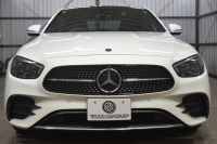 メルセデスベンツ Eクラス E200 ｽﾎﾟｰﾂ BSG搭載 ｴｸｽｸﾙｰｼﾌﾞP AMGﾗｲﾝｲﾝﾃﾘｱP ﾚｰﾀﾞｰｾｰﾌﾃｨP 後期型 ﾊﾟﾉﾗﾏｻﾝﾙｰﾌ 革 ﾌﾞﾙﾒｽﾀｰ HUD ｴｱﾊﾞﾗﾝｽP ﾊﾟﾜｰﾄﾗﾝｸ AMGｴｱﾛ19AW MBUXARﾅﾋﾞTV 360ｶﾒﾗ ﾜｲﾔﾚｽﾁｬｰｼﾞ ﾃﾞｨｽﾄﾛ ﾌﾞﾗｲﾝﾄﾞS ﾚｰﾝｷｰﾌﾟ 2年保証