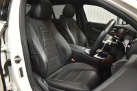 メルセデスベンツ Eクラス E200 ｽﾎﾟｰﾂ BSG搭載 ｴｸｽｸﾙｰｼﾌﾞP AMGﾗｲﾝｲﾝﾃﾘｱP ﾚｰﾀﾞｰｾｰﾌﾃｨP 後期型 1ｵｰﾅｰ ﾊﾟﾉﾗﾏｻﾝﾙｰﾌ 革 ﾌﾞﾙﾒｽﾀｰ HUD ｴｱﾊﾞﾗﾝｽP ﾊﾟﾜｰﾄﾗﾝｸ AMGｴｱﾛ19AW MBUXARﾅﾋﾞTV 360ｶﾒﾗ ﾜｲﾔﾚｽﾁｬｰｼﾞ ﾃﾞｨｽﾄﾛ ﾌﾞﾗｲﾝﾄﾞS ﾚｰﾝｷｰﾌﾟ 2年保証