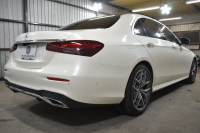 メルセデスベンツ Eクラス E200 ｽﾎﾟｰﾂ BSG搭載 ｴｸｽｸﾙｰｼﾌﾞP AMGﾗｲﾝｲﾝﾃﾘｱP ﾚｰﾀﾞｰｾｰﾌﾃｨP 後期型 1ｵｰﾅｰ ﾊﾟﾉﾗﾏｻﾝﾙｰﾌ 革 ﾌﾞﾙﾒｽﾀｰ HUD ｴｱﾊﾞﾗﾝｽP ﾊﾟﾜｰﾄﾗﾝｸ AMGｴｱﾛ19AW MBUXARﾅﾋﾞTV 360ｶﾒﾗ ﾜｲﾔﾚｽﾁｬｰｼﾞ ﾃﾞｨｽﾄﾛ ﾌﾞﾗｲﾝﾄﾞS ﾚｰﾝｷｰﾌﾟ 2年保証