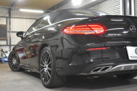 AMG Cクラス C43 4ﾏﾁｯｸ ｶﾌﾞﾘｵﾚ ﾚｰﾀﾞｰｾｰﾌﾃｨP 3.0ﾘｯﾀｰV6ﾂｲﾝﾀｰﾎﾞ 赤革/黒幌 ﾌﾞﾙﾒｽﾀｰ ｴｱﾊﾞﾗﾝｽP ｴｱｽｶｰﾌ ｴｱｷｬｯﾌﾟ ｴｱﾛ19AW ﾃﾞｨｽﾄﾛﾆｯｸ ﾌﾞﾗｲﾝﾄﾞｽﾎﾟｯﾄ ﾚｰﾝｷｰﾌﾟ ﾅﾋﾞTV ﾊﾞｯｸｶﾒﾗ ｷｰﾚｽｺﾞｰ 2年保証