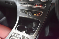 AMG Cクラス C43 4ﾏﾁｯｸ ｶﾌﾞﾘｵﾚ ﾚｰﾀﾞｰｾｰﾌﾃｨP 3.0ﾘｯﾀｰV6ﾂｲﾝﾀｰﾎﾞ 赤革/黒幌 ﾌﾞﾙﾒｽﾀｰ ｴｱﾊﾞﾗﾝｽP ｴｱｽｶｰﾌ ｴｱｷｬｯﾌﾟ ｴｱﾛ19AW ﾃﾞｨｽﾄﾛﾆｯｸ ﾌﾞﾗｲﾝﾄﾞｽﾎﾟｯﾄ ﾚｰﾝｷｰﾌﾟ ﾅﾋﾞTV ﾊﾞｯｸｶﾒﾗ ｷｰﾚｽｺﾞｰ 2年保証