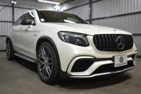AMG GLCクーペ GLC63 S 4MATIC+ ｸｰﾍﾟ AMGｶｰﾎﾞﾝｴｸｽﾃﾘｱP ﾚｻﾞｰｴｸｽｸﾙｰｼﾌﾞP ﾚｰﾀﾞｰｾｰﾌﾃｨP 4.0ﾘｯﾀｰV8ﾂｲﾝﾀｰﾎﾞ510PS ｻﾝﾙｰﾌ ｴｱﾛ21AW 革 ﾌﾞﾙﾒｽﾀｰS HUD ﾌｯﾄｹﾞｰﾄ ﾃﾞｨｽﾄﾛ ﾌﾞﾗｲﾝﾄﾞS ﾅﾋﾞTV 360ｶﾒﾗ 2年保証
