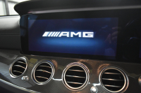 AMG Eクラス E53 4ﾏﾁｯｸ+ ｴｸｽｸﾙｰｼﾌﾞP ﾚｰﾀﾞｰｾｰﾌﾃｨP 1ｵｰﾅｰ  後期型 ﾊﾟﾉﾗﾏｻﾝﾙｰﾌ ﾋｰﾀｰｸｰﾗｰ黒革 ﾃﾞｨｽﾄﾛﾆｯｸ ﾌﾞﾗｲﾝﾄﾞｽﾎﾟｯﾄ ﾚｰﾝﾁｪﾝｼﾞ  MBUXﾅﾋﾞAMGｴｱﾛ20AW ﾌﾞﾙﾒｽﾀｰ ﾍｯﾄﾞｱｯﾌﾟD 電動ﾄﾗﾝｸ ｷｰﾚｽGO 360ｶﾒﾗ 2年保証