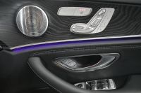 メルセデスベンツ Eクラス E200ﾜｺﾞﾝ ｽﾎﾟｰﾂ BSG搭載 ｴｸｽｸﾙｰｼﾌﾞ AMGﾗｲﾝｲﾝﾃﾘｱ ﾚｰﾀﾞｰｾｰﾌﾃｨP 後期型 MEｺﾈ 全席ﾋｰﾀｰ黒革 ACC AMGｴｱﾛ 電動ﾘｱｹﾞｰﾄ ﾍｯﾄﾞｱｯﾌﾟﾃﾞｨｽﾌﾟﾚｲ ﾌﾞﾙﾒｽﾀｰS 地ﾃﾞｼﾞ360ｶﾒﾗ 2年保証