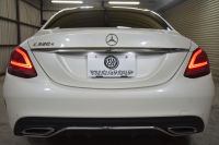 メルセデスベンツ Cクラス C220d AVG AMGﾗｲﾝ ﾚｻﾞｰｴｸｽｸﾙｰｼﾌﾞP ﾚｰﾀﾞｰｾｰﾌﾃｨP 後期 ﾊﾟﾉﾗﾏｻﾝﾙｰﾌ 革 ﾌﾞﾙﾒｽﾀｰS HUD ｴｱﾊﾞﾗﾝｽP 液晶ﾒｰﾀｰ ﾌｯﾄﾄﾗﾝｸ AMGｴｱﾛ18AW ﾃﾞｨｽﾄﾛ ﾌﾞﾗｲﾝﾄﾞS ﾚｰﾝｷｰﾌﾟ ﾅﾋﾞTV Bｶﾒﾗ ｷｰﾚｽｺﾞｰ 2年保証