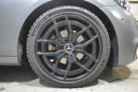 メルセデスベンツ Eクラス E200 ｽﾎﾟｰﾂ BSG搭載 ｴｸｽｸﾙｰｼﾌﾞP AMGﾗｲﾝｲﾝﾃﾘｱP ﾚｰﾀﾞｰｾｰﾌﾃｨP 後期型 ﾏｯﾄｸﾞﾚｰ ﾊﾟﾉﾗﾏｻﾝﾙｰﾌ 革 ﾌﾞﾙﾒｽﾀｰ HUD ｴｱﾊﾞﾗﾝｽP ﾊﾟﾜｰﾄﾗﾝｸ AMGｴｱﾛ19AW MBUXARﾅﾋﾞTV 360ｶﾒﾗ ﾜｲﾔﾚｽﾁｬｰｼﾞ ﾃﾞｨｽﾄﾛ ﾌﾞﾗｲﾝﾄﾞS ﾚｰﾝｷｰﾌﾟ 2年保証