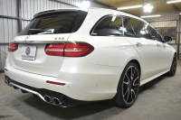 AMG Eクラス E53 4ﾏﾁｯｸ+ ﾜｺﾞﾝ ISG搭載 ｴｸｽｸﾙｰｼﾌﾞP ﾚｰﾀﾞｰｾｰﾌﾃｨP ﾊﾟﾉﾗﾏｻﾝﾙｰﾌ 革 ﾍﾞﾝﾁﾚｰﾀｰ ﾏｯｻｰｼﾞ ﾌﾞﾙﾒｽﾀｰS HUD ﾌｯﾄｹﾞｰﾄ ｴｱﾛ20AW ﾃﾞｨｽﾄﾛ ﾌﾞﾗｲﾝﾄﾞS ﾚｰﾝｷｰﾌﾟ ﾅﾋﾞTV 360ｶﾒﾗ ｷｰﾚｽｺﾞｰ 2年保証