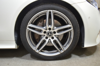 メルセデスベンツ Eクラス E200 ｸｰﾍﾟ ｽﾎﾟｰﾂ ﾚｻﾞｰP ﾚｰﾀﾞｰｾｰﾌﾃｨP  ﾊﾟﾉﾗﾏｻﾝﾙｰﾌ ﾋｰﾀｰ赤黒革 ﾃﾞｨｽﾄﾛ BSM Lﾁｪﾝｼﾞ AMGｴｱﾛ19AW ｷｰﾚｽGO ﾊﾟｰｸﾄﾛ HUD ﾌﾞﾙﾒS ﾏﾙﾁｶﾗｰｱﾝﾋﾞｴﾝﾄ 純正ﾅﾋﾞ 360ｶﾒﾗ 2年保証