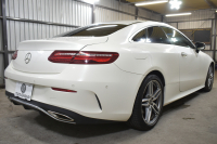 メルセデスベンツ Eクラス E200 ｸｰﾍﾟ ｽﾎﾟｰﾂ ﾚｻﾞｰP ﾚｰﾀﾞｰｾｰﾌﾃｨP  ﾊﾟﾉﾗﾏｻﾝﾙｰﾌ ﾋｰﾀｰ赤黒革 ﾃﾞｨｽﾄﾛ BSM Lﾁｪﾝｼﾞ AMGｴｱﾛ19AW ｷｰﾚｽGO ﾊﾟｰｸﾄﾛ HUD ﾌﾞﾙﾒS ﾏﾙﾁｶﾗｰｱﾝﾋﾞｴﾝﾄ 純正ﾅﾋﾞ 360ｶﾒﾗ 2年保証