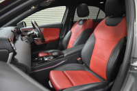 メルセデスベンツ Aクラス A180ｾﾀﾞﾝ ｽﾀｲﾙ AMGﾗｲﾝ AMGﾚｻﾞｰｴｸｽｸﾙｰｼﾌﾞ ｱﾄﾞﾊﾞﾝｽﾄﾞP ﾚｰﾀﾞｰSP 1ｵｰﾅｰ ﾊﾟﾉﾗﾏｻﾝR ﾋｰﾀｰ赤黒革 ﾃﾞｨｽﾄﾛ BSM Lﾁｪﾝｼﾞ AMGｴｱﾛ18AW ｷｰﾚｽGO PTS  HUD 対話式ﾅﾋﾞ 360ｶﾒﾗ 2年保証