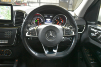 メルセデスベンツ GLE GLE350d 4ﾏﾁｯｸ ｽﾎﾟｰﾂ ﾚｰﾀﾞｰP 3.0ℓV型6気筒ﾀｰﾎﾞ 全席ﾋｰﾀｰ黒革 ﾊﾟﾉﾗﾏｻﾝﾙｰﾌ ﾊｰﾏﾝｶｰﾄﾞﾝ ﾃﾞｨｽﾄﾛ ﾌﾞﾗｲﾝﾄﾞｽﾎﾟｯﾄ ﾚｰﾝｷｰﾌﾟ AMGｴｱﾛ20AW ｻｲﾄﾞﾗﾝﾆﾝｸﾞﾎﾞｰﾄﾞ地ﾃﾞｼﾞﾅﾋﾞ360ｶﾒﾗ ﾊﾟｰｸﾄﾛ 2年保証