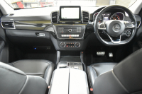 メルセデスベンツ GLE GLE350d 4ﾏﾁｯｸ ｽﾎﾟｰﾂ ﾚｰﾀﾞｰP 3.0ℓV型6気筒ﾀｰﾎﾞ 全席ﾋｰﾀｰ黒革 ﾊﾟﾉﾗﾏｻﾝﾙｰﾌ ﾊｰﾏﾝｶｰﾄﾞﾝ ﾃﾞｨｽﾄﾛ ﾌﾞﾗｲﾝﾄﾞｽﾎﾟｯﾄ ﾚｰﾝｷｰﾌﾟ AMGｴｱﾛ20AW ｻｲﾄﾞﾗﾝﾆﾝｸﾞﾎﾞｰﾄﾞ地ﾃﾞｼﾞﾅﾋﾞ360ｶﾒﾗ ﾊﾟｰｸﾄﾛ 2年保証