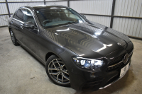 メルセデスベンツ Eクラス E200 ｽﾎﾟｰﾂ BSG搭載 ｴｸｽｸﾙｰｼﾌﾞP AMGﾗｲﾝｲﾝﾃﾘｱP ﾚｰﾀﾞｰｾｰﾌﾃｨP 後期型 ﾊﾟﾉﾗﾏｻﾝﾙｰﾌ 革 ﾌﾞﾙﾒｽﾀｰ HUD ｴｱﾊﾞﾗﾝｽP ﾊﾟﾜｰﾄﾗﾝｸ AMGｴｱﾛ19AW MBUXARﾅﾋﾞTV 360ｶﾒﾗ ﾜｲﾔﾚｽﾁｬｰｼﾞ ﾃﾞｨｽﾄﾛ ﾌﾞﾗｲﾝﾄﾞS ﾚｰﾝｷｰﾌﾟ 2年保証