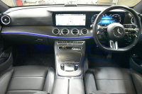 メルセデスベンツ Eクラス E200 ｽﾎﾟｰﾂ BSG搭載 ｴｸｽｸﾙｰｼﾌﾞP AMGﾗｲﾝｲﾝﾃﾘｱP ﾚｰﾀﾞｰｾｰﾌﾃｨP 後期型 ﾊﾟﾉﾗﾏｻﾝﾙｰﾌ 革 ﾌﾞﾙﾒｽﾀｰ HUD ｴｱﾊﾞﾗﾝｽP ﾊﾟﾜｰﾄﾗﾝｸ AMGｴｱﾛ19AW MBUXARﾅﾋﾞTV 360ｶﾒﾗ ﾜｲﾔﾚｽﾁｬｰｼﾞ ﾃﾞｨｽﾄﾛ ﾌﾞﾗｲﾝﾄﾞS ﾚｰﾝｷｰﾌﾟ 2年保証