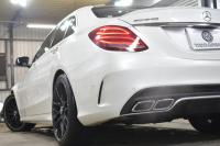 AMG Cクラス C63S ｴｸｽｸﾙｰｼﾌﾞP ﾚｰﾀﾞｰｾｰﾌﾃｨP V8ﾂｲﾝﾀｰﾎﾞ/510馬力 ﾊﾟﾉﾗﾏｻﾝﾙｰﾌ 専用19AW AMGﾊﾟﾌｫｰﾏﾝｽ/赤黒革ｼｰﾄ/ｽﾃｱﾘﾝｸﾞ/ｴｸﾞｿﾞｰｽﾄ ﾌﾞﾙﾒｽﾀｰ HUD ｴｱﾊﾞﾗﾝｽP ﾃﾞｨｽﾄﾛﾆｯｸ ﾌﾞﾗｲﾝﾄﾞS ﾚｰﾝｷｰﾌﾟ ﾅﾋﾞTV Bｶﾒﾗ ﾌｯﾄｹﾞｰﾄ ｷｰGO 2年保証