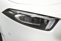 メルセデスベンツ Aクラス A180 Edition1 ﾚｰﾀﾞｰSP 限定150台 MEｺﾈｸﾄ MBUXｼｽﾃﾑ Edition1専用内装 ﾃﾞｨｽﾄﾛ BSM Lﾁｪﾝｼﾞ AMGｴｱﾛ19AW ﾏﾙﾁLED ｷｰGO PTS HUD 10.25ｲﾝﾁｺｯｸﾋﾟｯﾄﾃﾞｨｽﾌﾟﾚｲ 対話式ﾅﾋﾞTV 360ｶﾒﾗ 2年保証