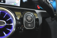 メルセデスベンツ Aクラス A180 Edition1 ﾚｰﾀﾞｰSP 限定150台 MEｺﾈｸﾄ MBUXｼｽﾃﾑ Edition1専用内装 ﾃﾞｨｽﾄﾛ BSM Lﾁｪﾝｼﾞ AMGｴｱﾛ19AW ﾏﾙﾁLED ｷｰGO PTS HUD 10.25ｲﾝﾁｺｯｸﾋﾟｯﾄﾃﾞｨｽﾌﾟﾚｲ 対話式ﾅﾋﾞTV 360ｶﾒﾗ 2年保証