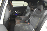 メルセデスベンツ Aクラス A180 Edition1 ﾚｰﾀﾞｰSP 限定150台 MEｺﾈｸﾄ MBUXｼｽﾃﾑ Edition1専用内装 ﾃﾞｨｽﾄﾛ BSM Lﾁｪﾝｼﾞ AMGｴｱﾛ19AW ﾏﾙﾁLED ｷｰGO PTS HUD 10.25ｲﾝﾁｺｯｸﾋﾟｯﾄﾃﾞｨｽﾌﾟﾚｲ 対話式ﾅﾋﾞTV 360ｶﾒﾗ 2年保証